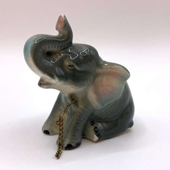 Adorable ELEPHANT Figurine Missing Her Baby Vintage - Picture 5 of 8